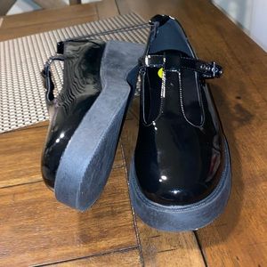 Girls Steve Madden shoe